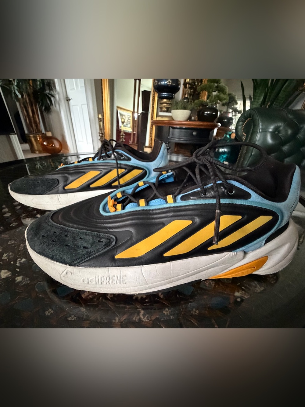 Adidas Ozelia 'Black Collegiate Gold' (FZ5881) sneakers